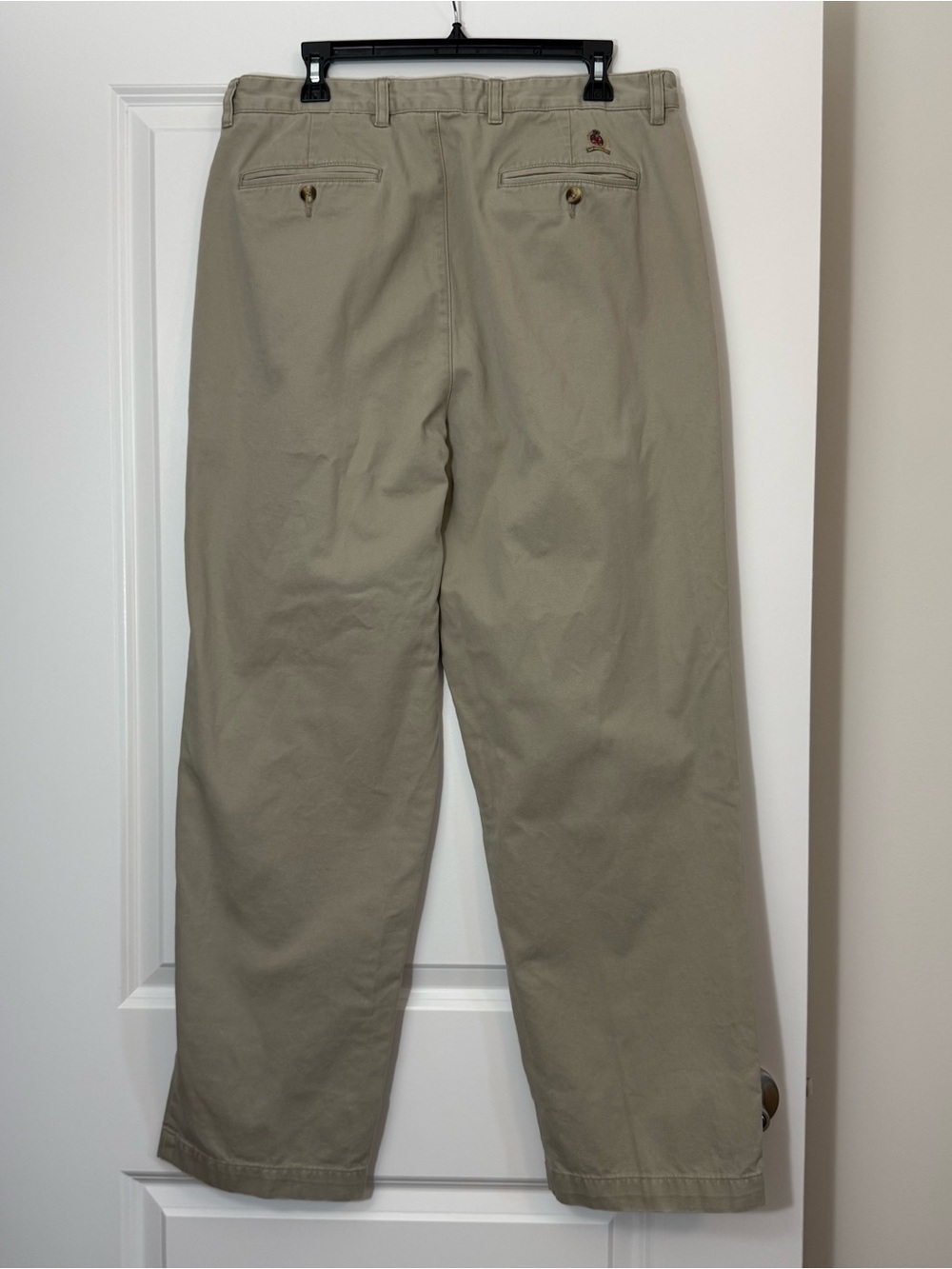 Tommy Hilfiger Pleated Khaki Chinos - Light Khaki, 100% Cotton - Picture 2 of 7